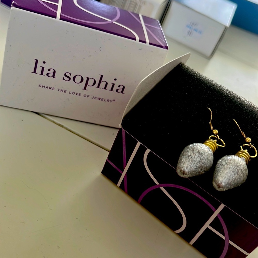 Lia Sophia lightweight sparkly silver dangle earrings Christmas light bulb